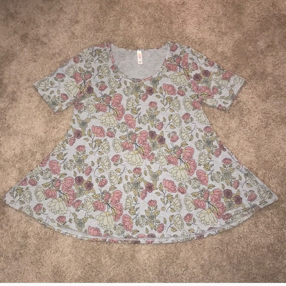 LuLaRoe Perfect T Gray Floral Rose Tee - Picture 5 of 8